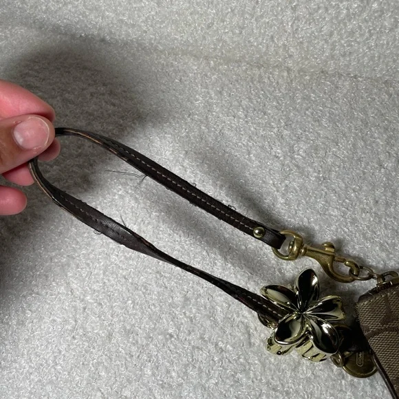 SOLD - Picture 4 of 4